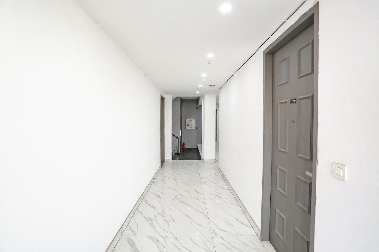 Fabhotel Vat - Meera Bagh 德里 外观 照片