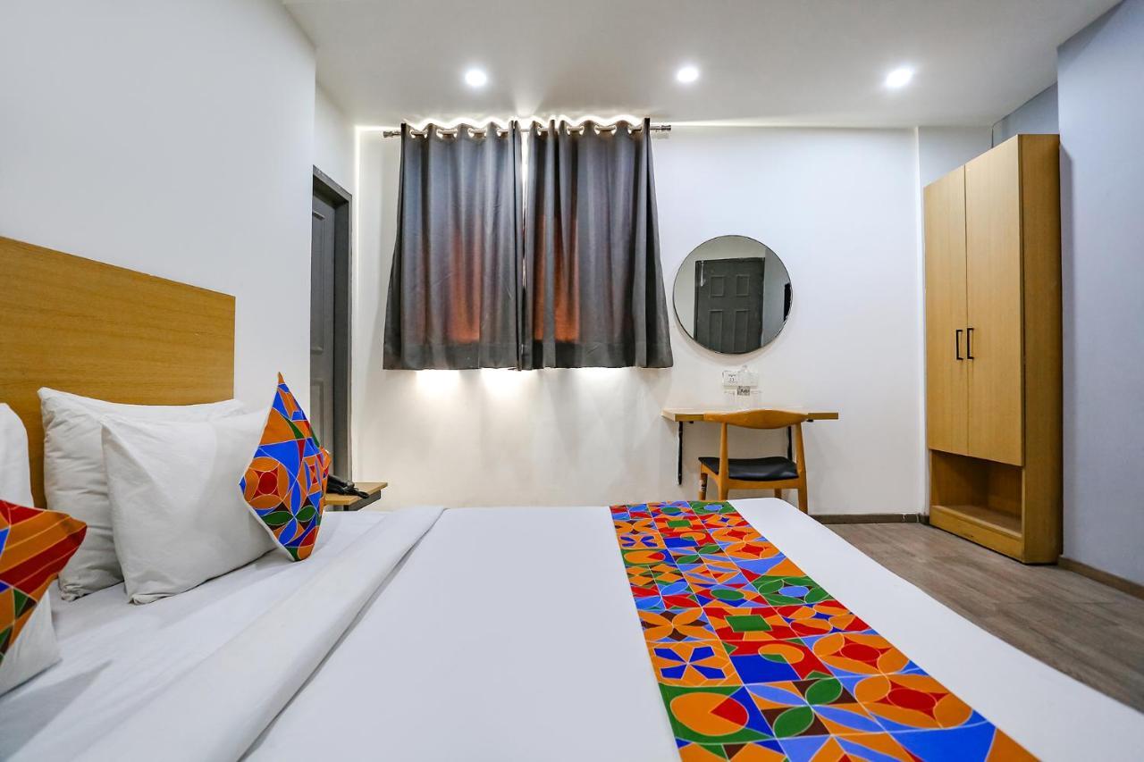 Fabhotel Vat - Meera Bagh 德里 外观 照片
