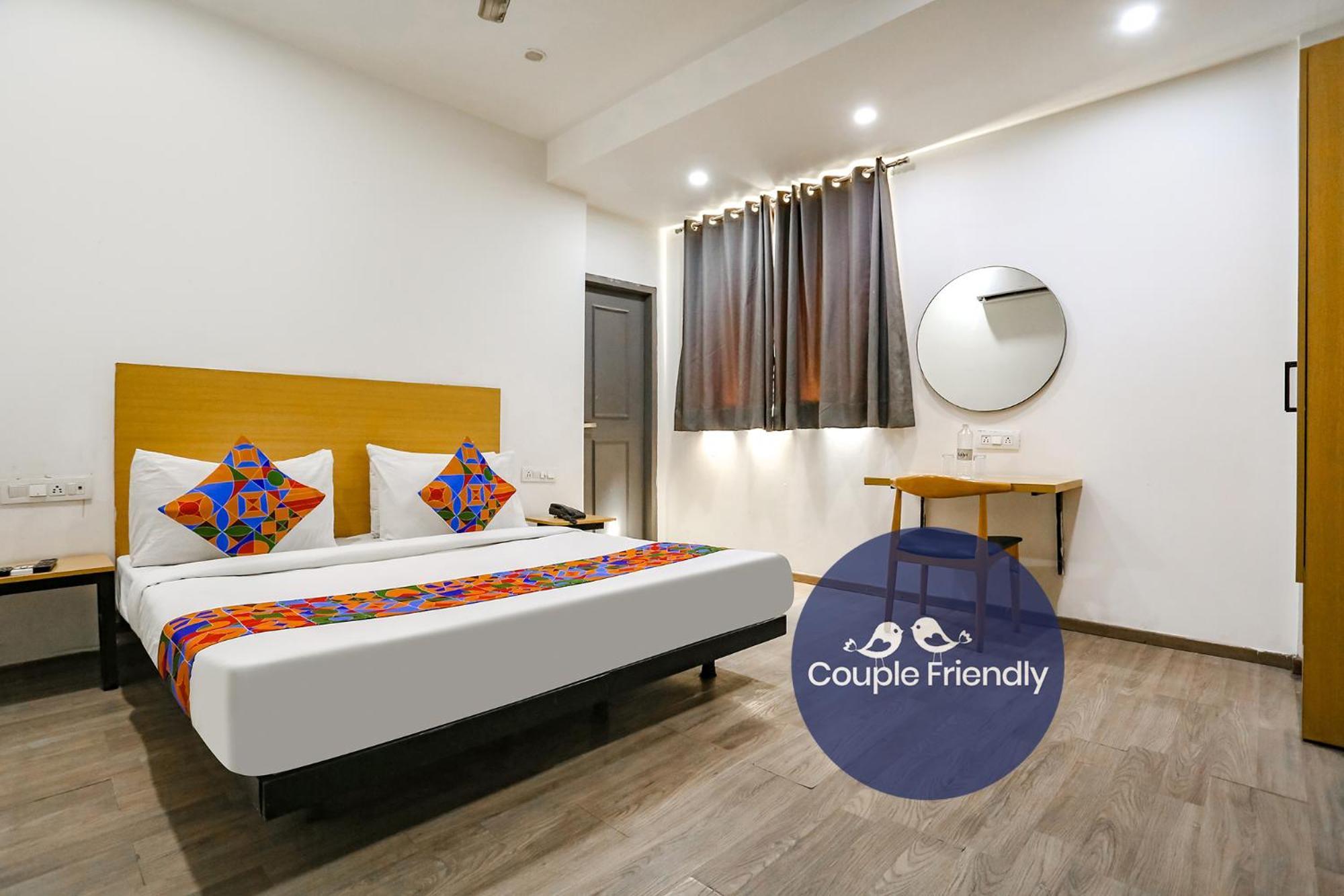 Fabhotel Vat - Meera Bagh 德里 外观 照片